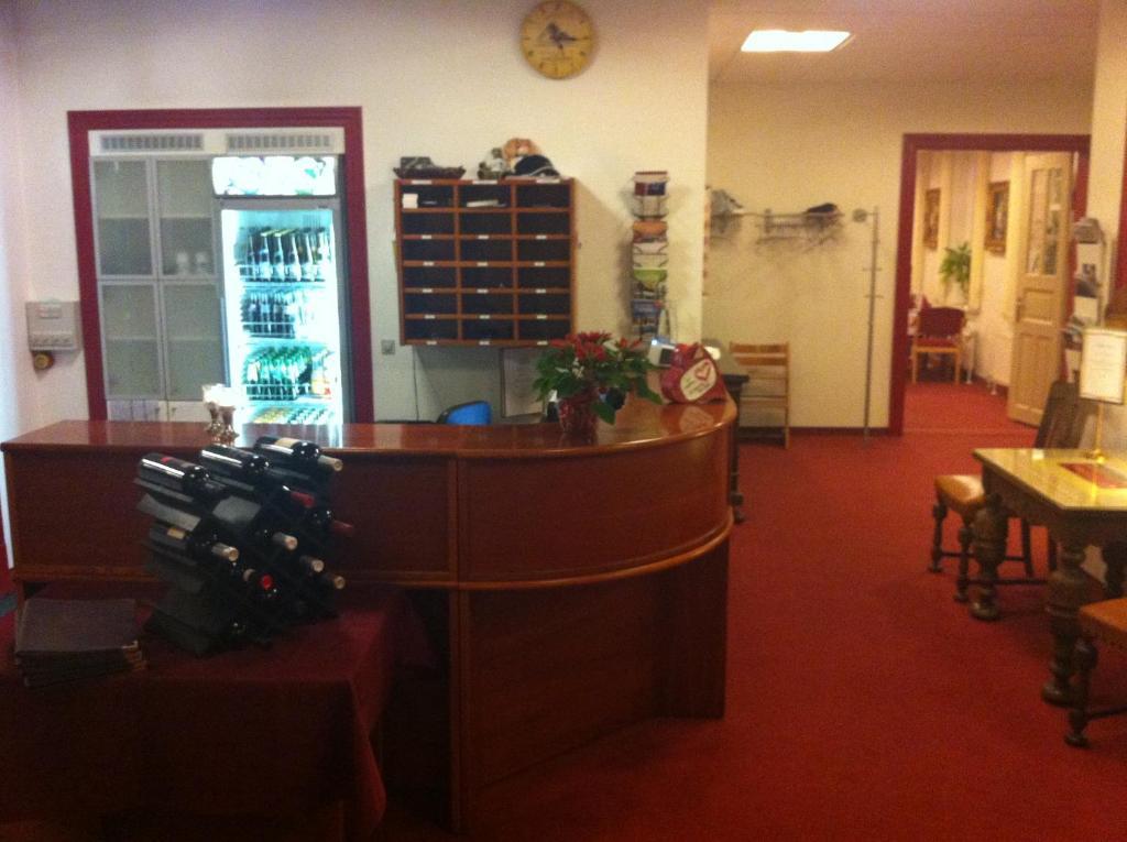 Hotel Klover Es Hellevad Екстериор снимка